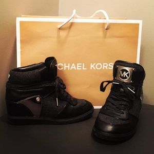 Leather Michael Kors high top shoes